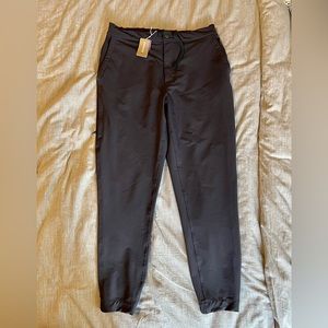 Patagonia - Brand New Men's Skyline Traveler Pants (L)